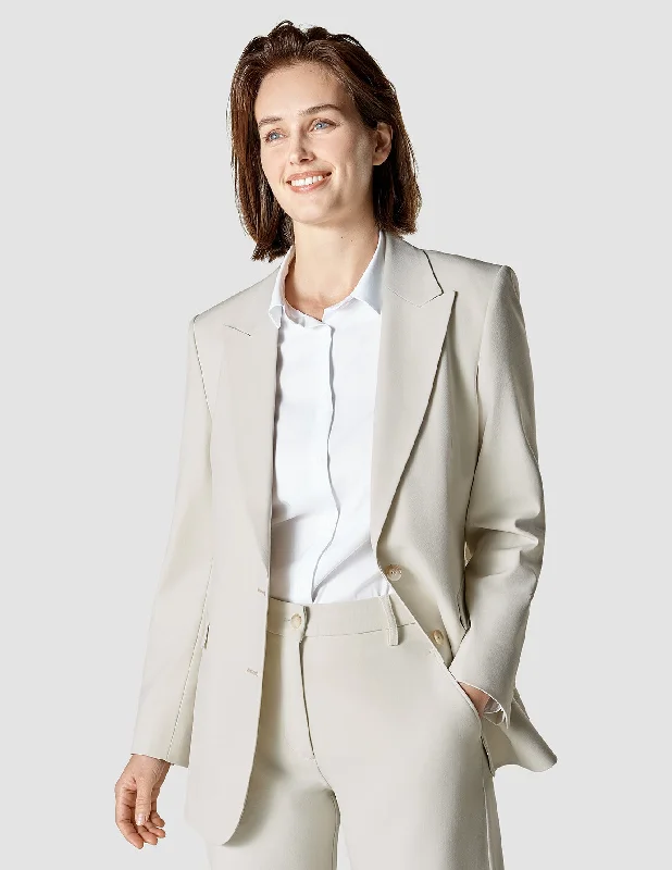 sleek jacketEssential Blazer Off White