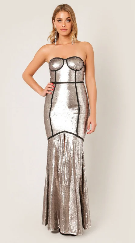 sleeveless dressMae Starstruck Sequins Gown