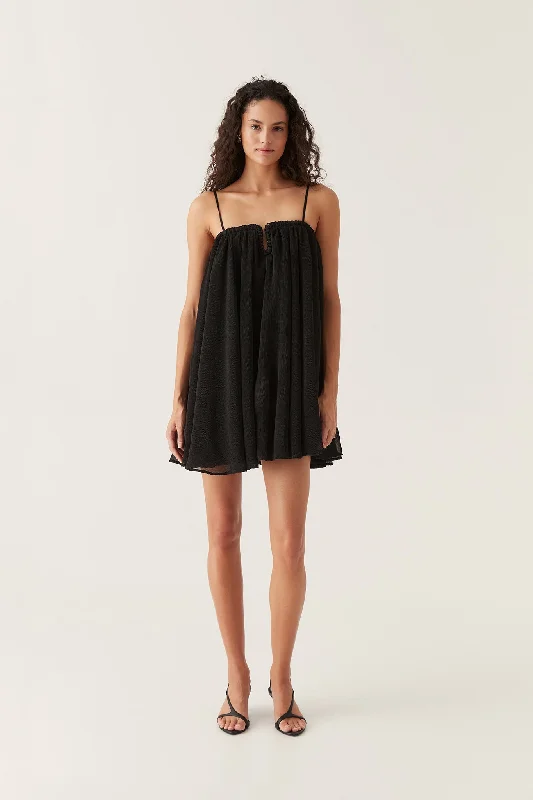 pleated maxi dressFiligree Sweetheart Mini Dress