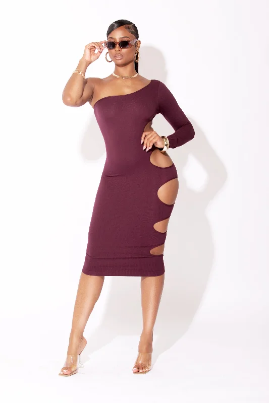 trendy bodycon dressBurgundy Side Cutout One Shoulder Dress