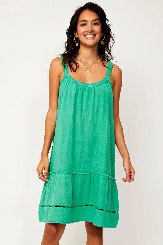 fitted dressFrankie Knee Length Dress | Gumdrop Green