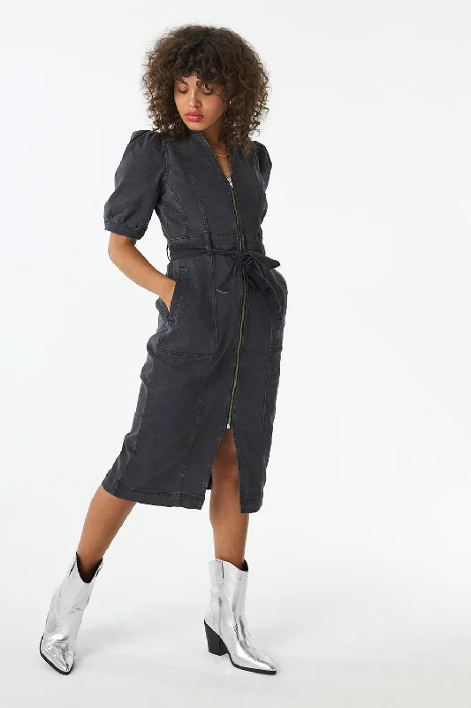 textured dressWashed Black Zip Detail Denim Dress