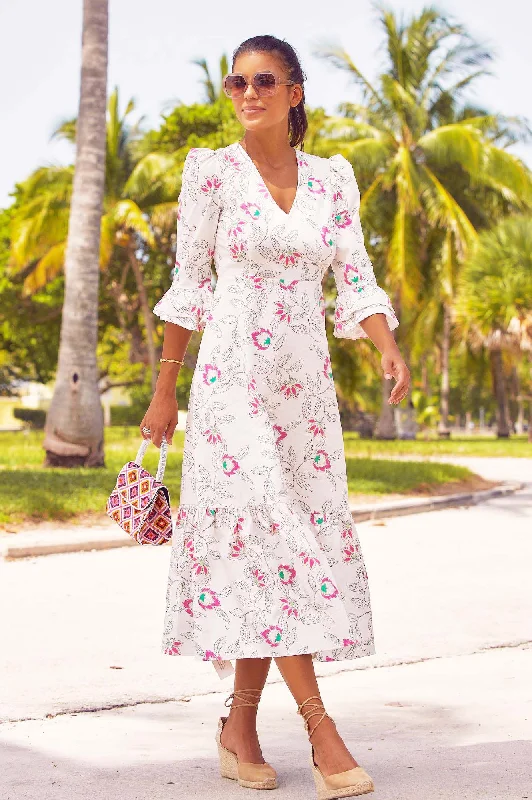 vintage-inspired dressVictoria Cotton Sateen V-Neck Printed Dress | Waterlily Pink/White